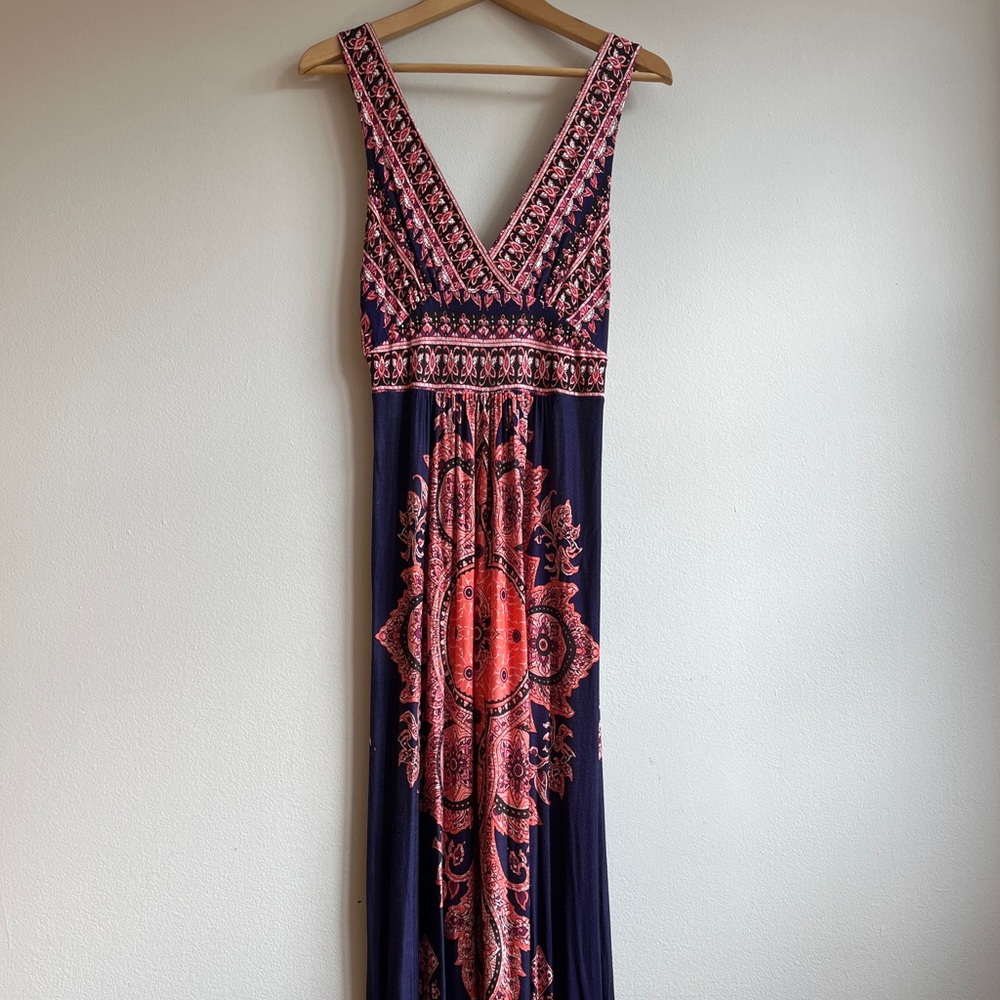 Felicity and Coco Maxi Dress Size Small